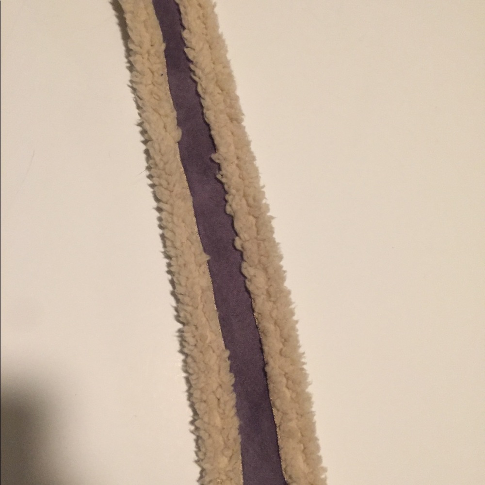 Handmade faux suede and Sherpa messenger bag - Picture 3 of 6